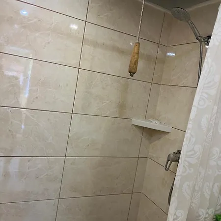 Holiday home у оксани *